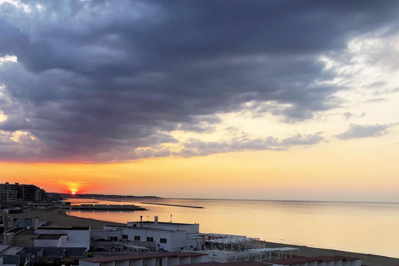 דירות בארי Stanza Con Vista Mare מראה חיצוני תמונה